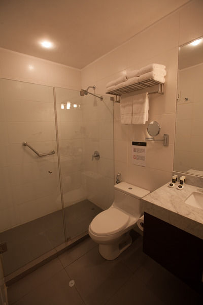 2W Apartments Service Diez Canseco Lima Exteriér fotografie